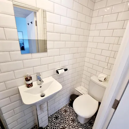 Evo View - 1 Bed Apartment - Stunning Views 3 Mins Walk Mile End Station London Exterior photo